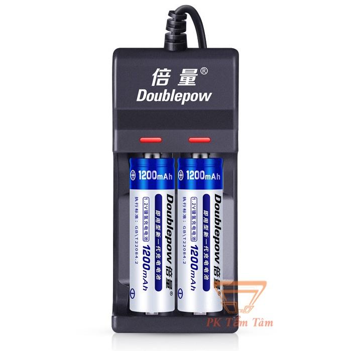 (COMBO HOT) Bộ Sạc Pin AA, AAA DP-UK22 Kèm 2 Pin AA 1200mAh Doublepow Dung Lượng Thực