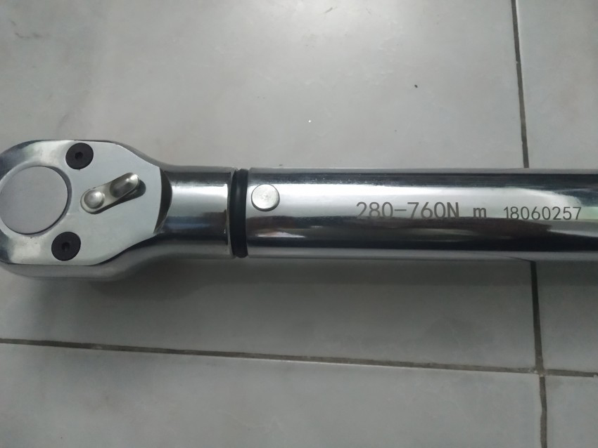 Cờ lê lực 280-760 N.m DBK TG760