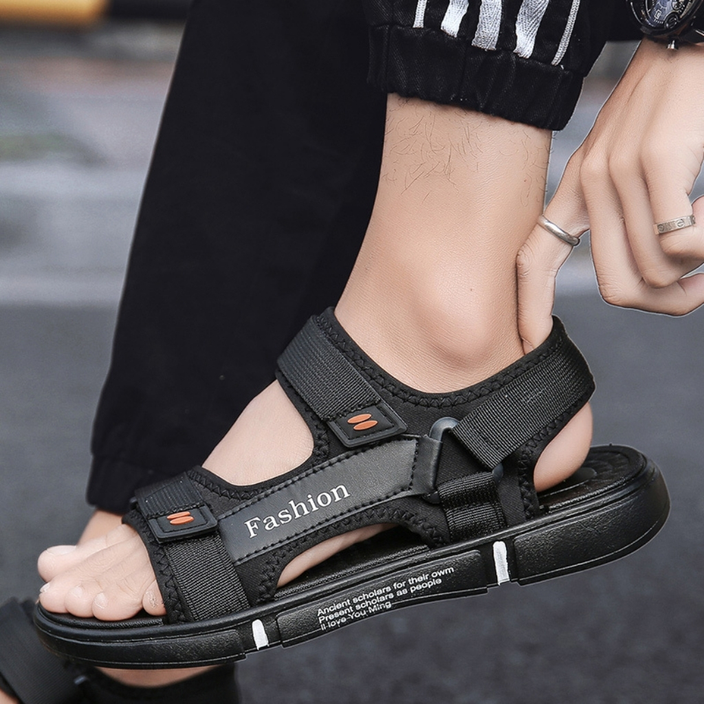 Dép sandal nam Fashion quai ngang thoáng khí êm chân phù hợp mọi lứa tuổi