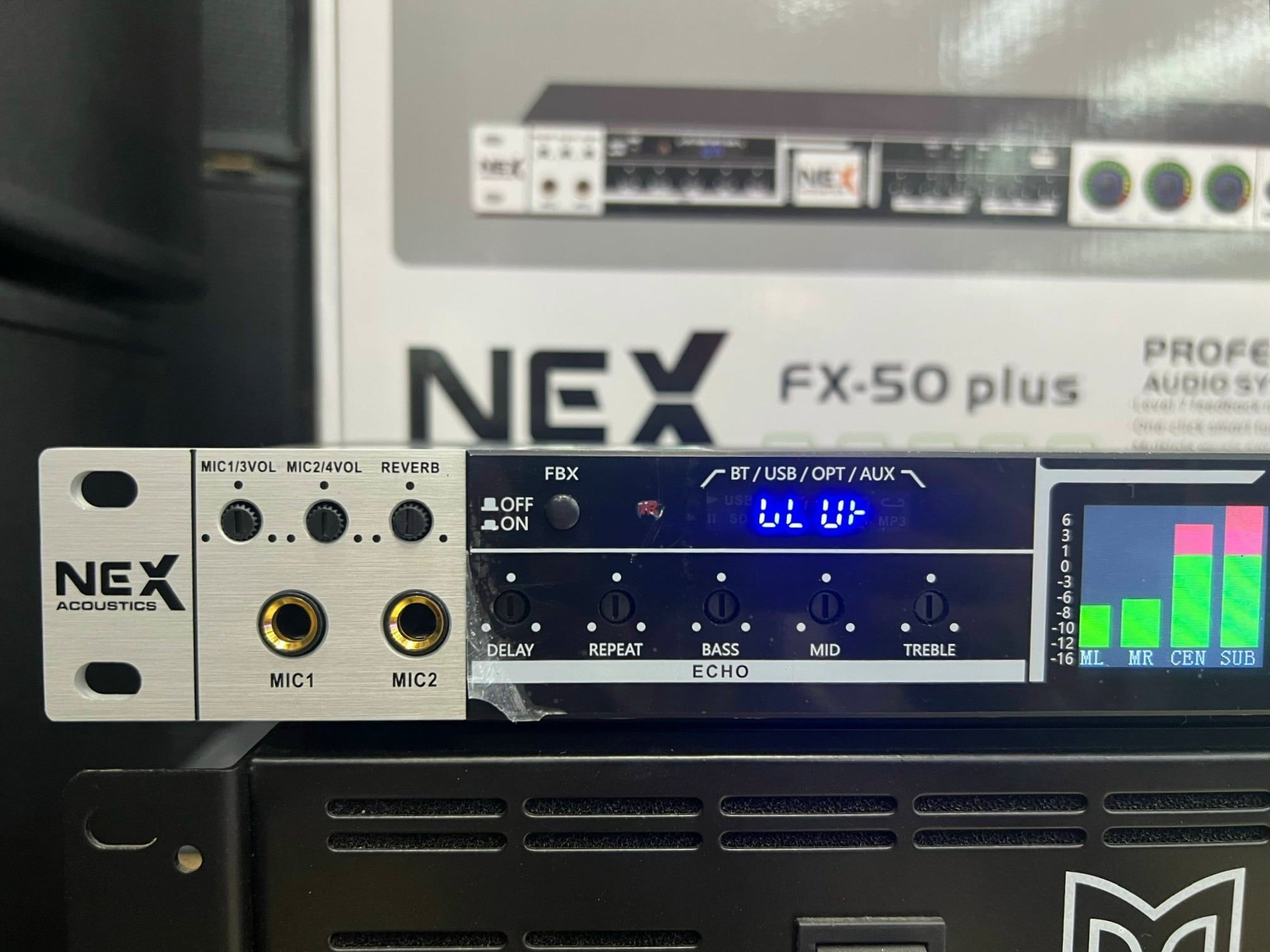 Vang cơ NEX Acoustics FX50Plus: Có REVERB, Chống hú tốt, Dàn đèn Led tín hiệu. Có Bluetooth, Optical,. Tặng kèm bộ dây kết Canon