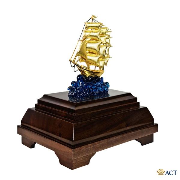Tượng Thuyền Buồm - Món quà cực VIP dành tặng đối tác, khách hàng.