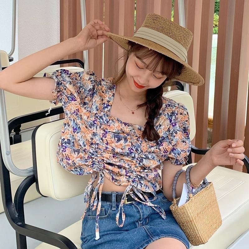 Áo hoạ tiết dây rút