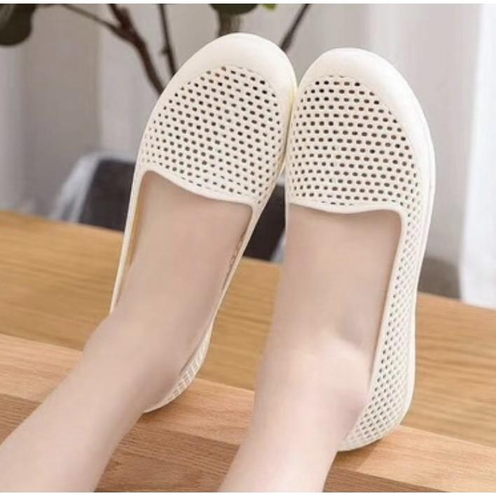 Giày búp bê chấm bi 3 màu