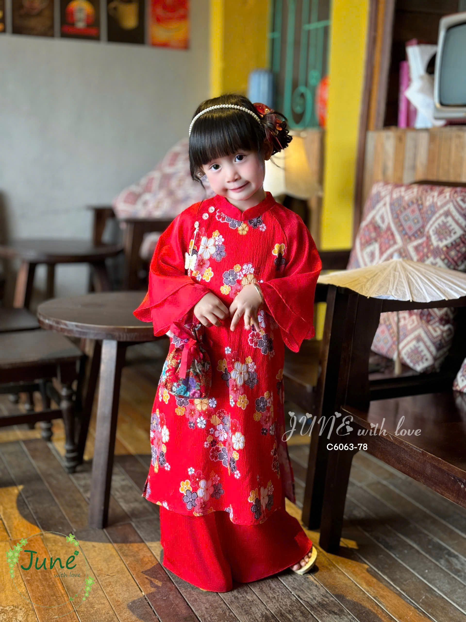 bộ áo dài tết cho bé gái mẫu Cát tường diện tết đón xuân năm mới 10-40kg mềm mát