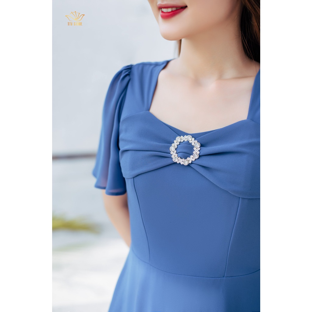 Đầm xoè thời trang trung niên TTV Store Cổ vuông nơ tay loe thiết kế Xanh dương TTV1183 thanh lịch