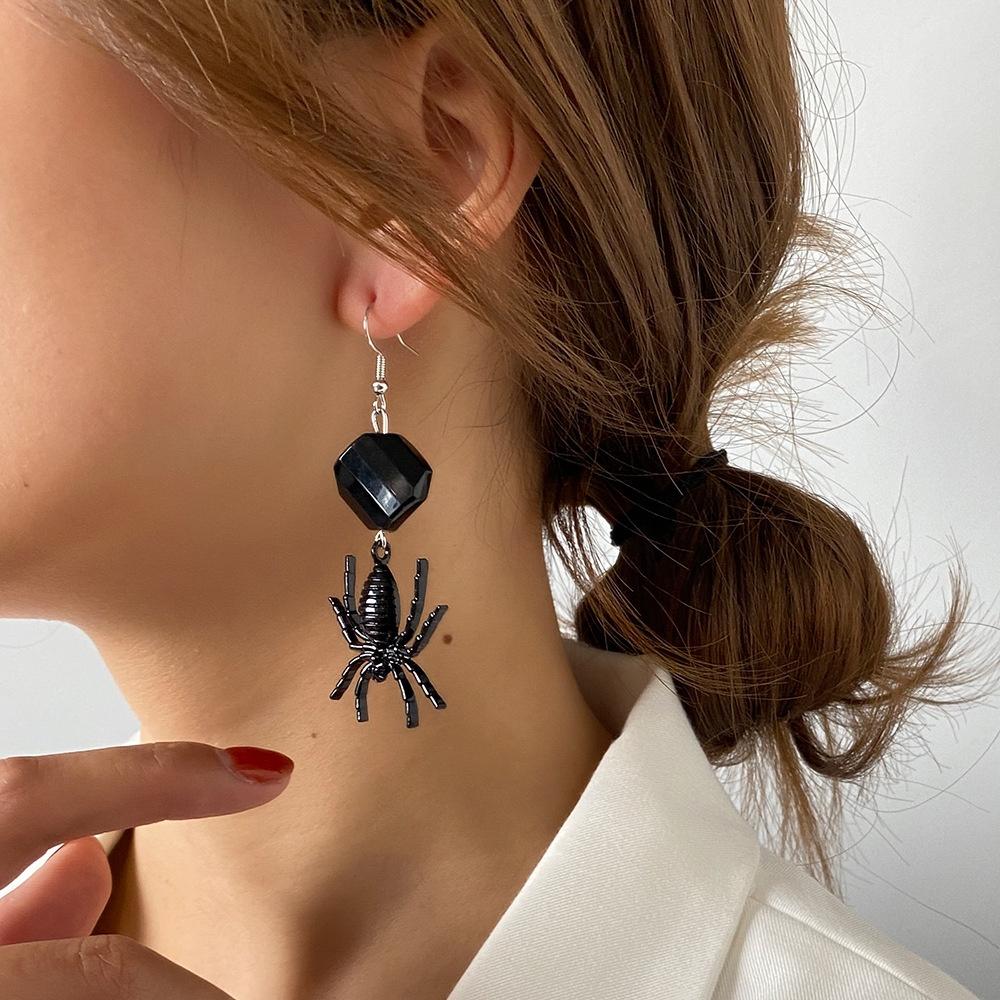 Creative Spider Earrings for Women Halloween Jewelry Accessories