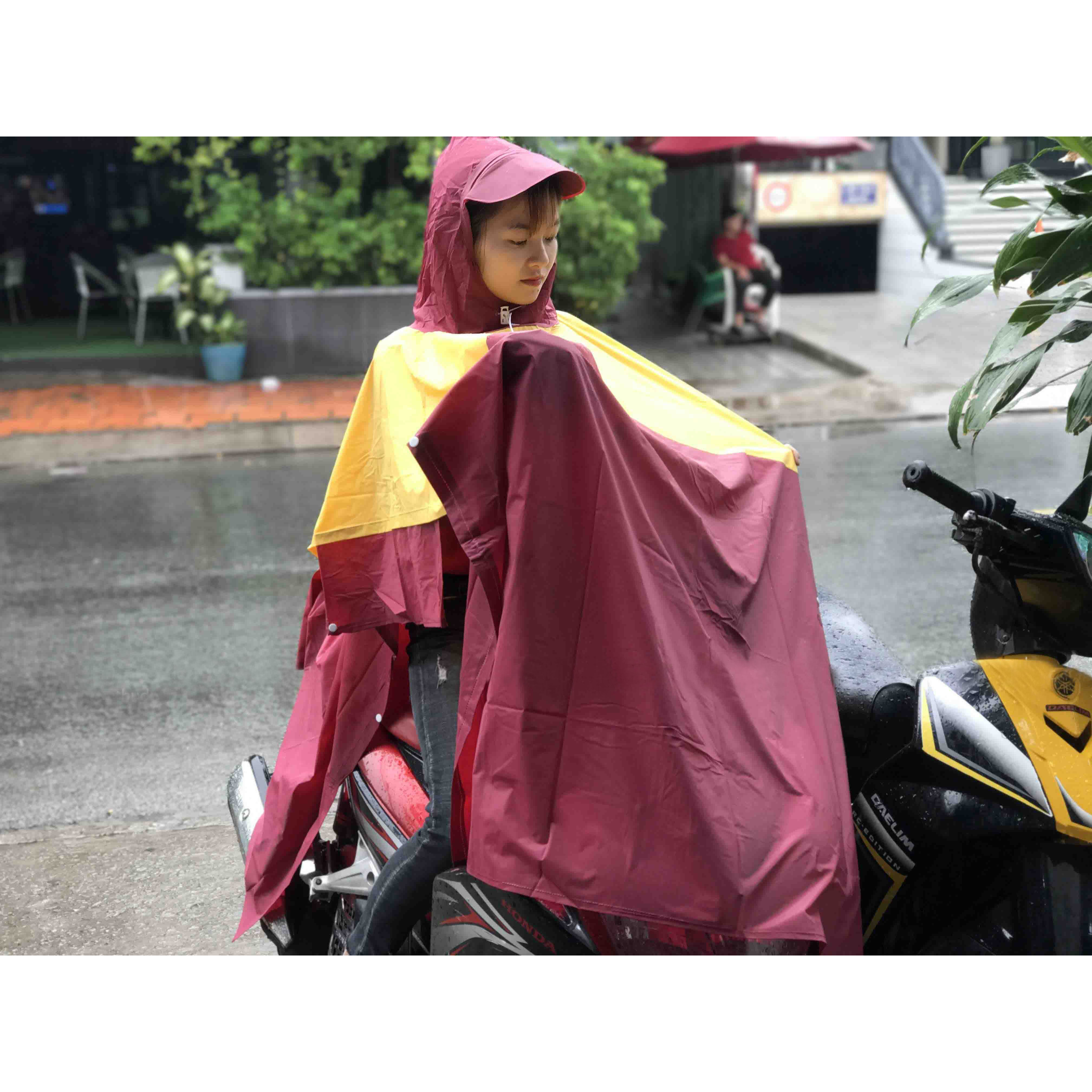 Áo mưa cánh dơi 1 đầu phối 2 màu thời trang dành cho người đi xe máy