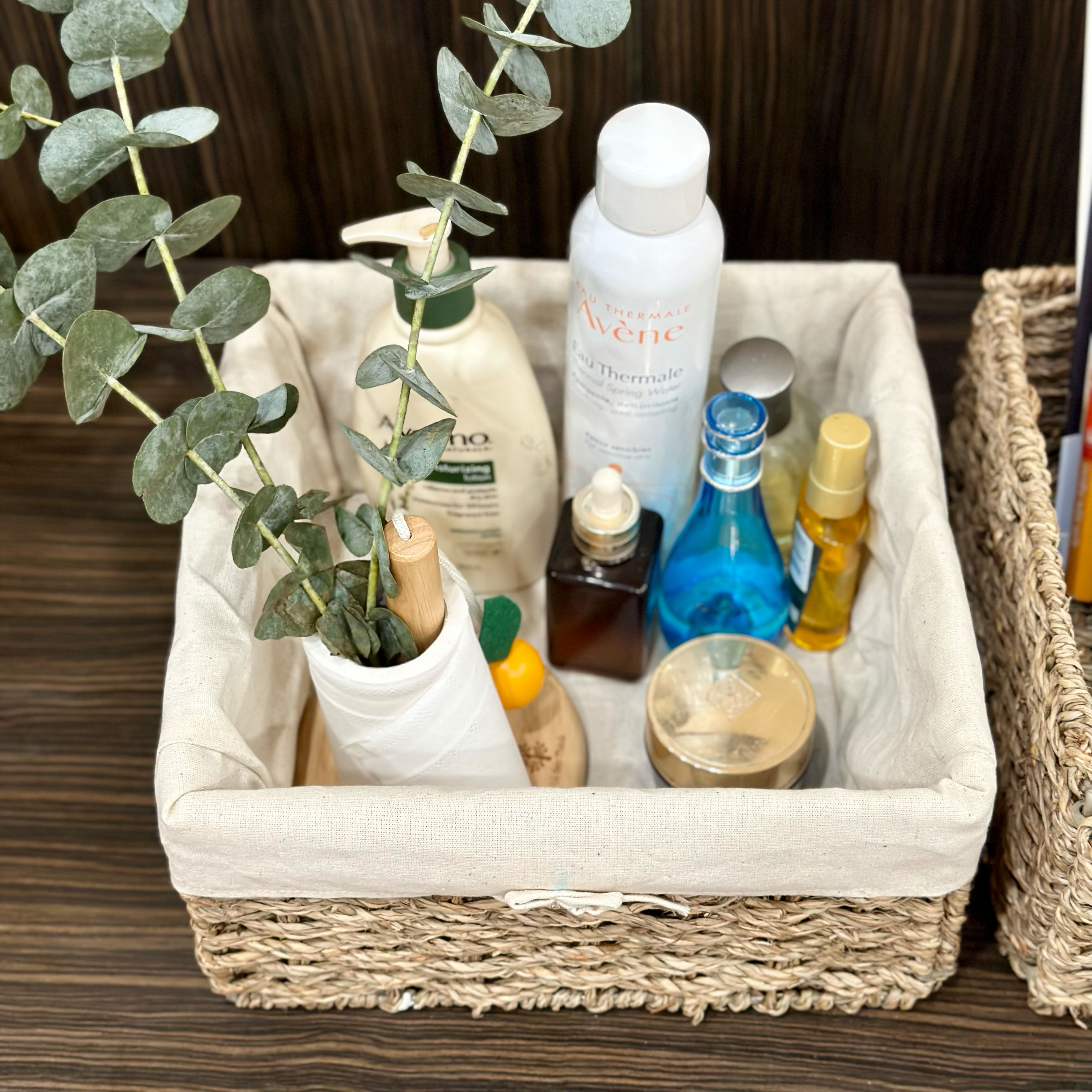 Giỏ cói có vải hình vuông URSPACE đựng mỹ phẩm, sách báo, trang trí decor