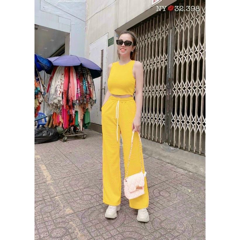 SET BỘ ÁO CROPTOP SÁT NÁCH CỔ TRÒN MIX QUẦN ỐNG SUÔNG CỰC KÌ NĂNG ĐỘNG MÀ KO KÉM PHẦN SEXY NHA MẤY CHẾ IU