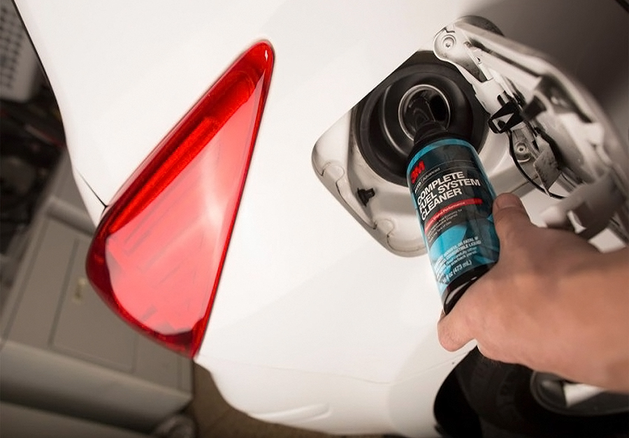 Chai Súc Hệ Thống Dẫn Xăng 3M Complete Fuel System Cleaner
