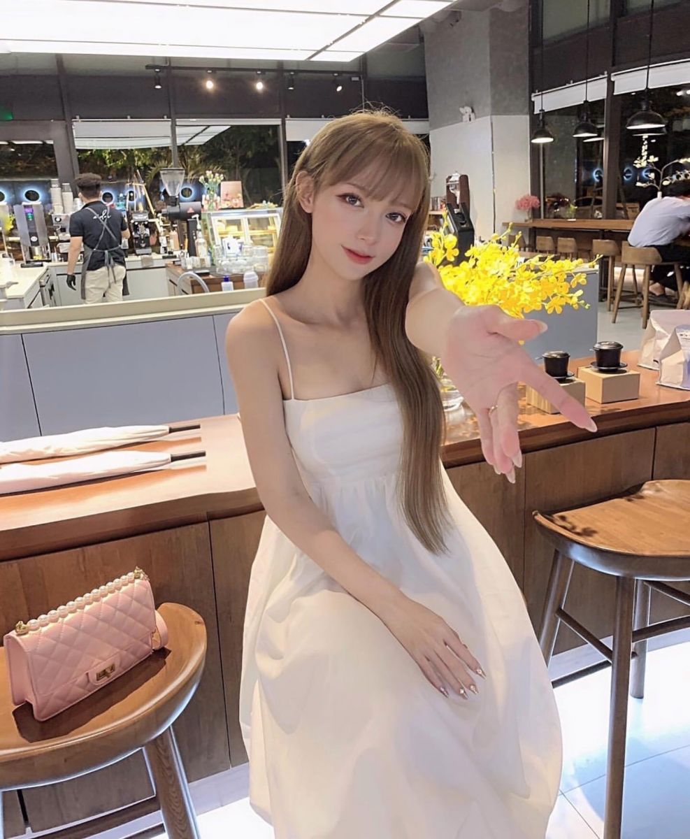 Đầm Babydoll Đuôi Váy Phồng Bí