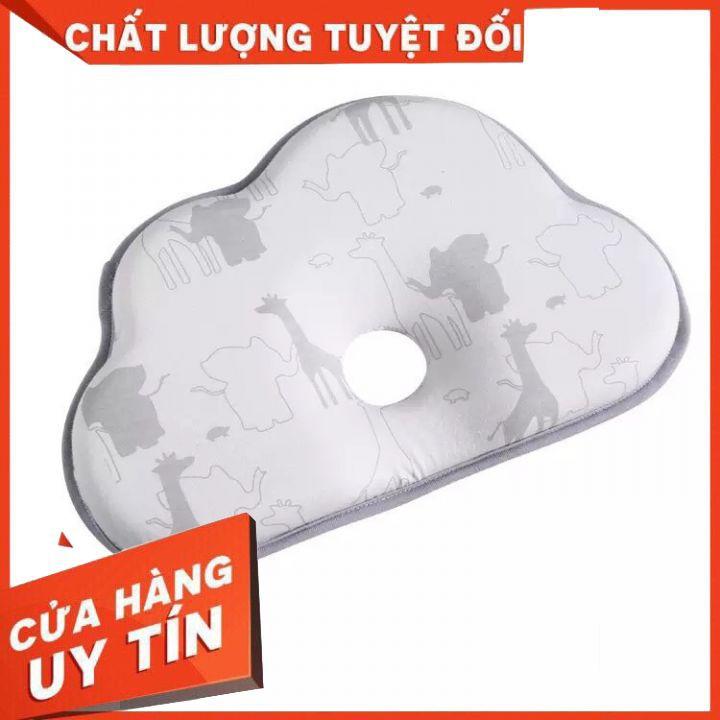 Gối chống bẹp chống lõm chất liệu cao su non cao cấp hình đám mây dễ thương (ngẫu nhiên )