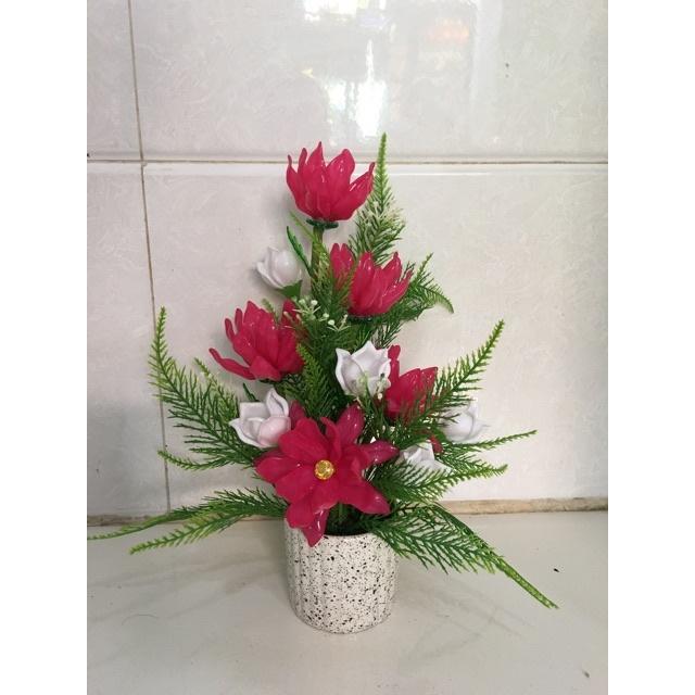 Chậu hoa cắm sẵn cao 35cm