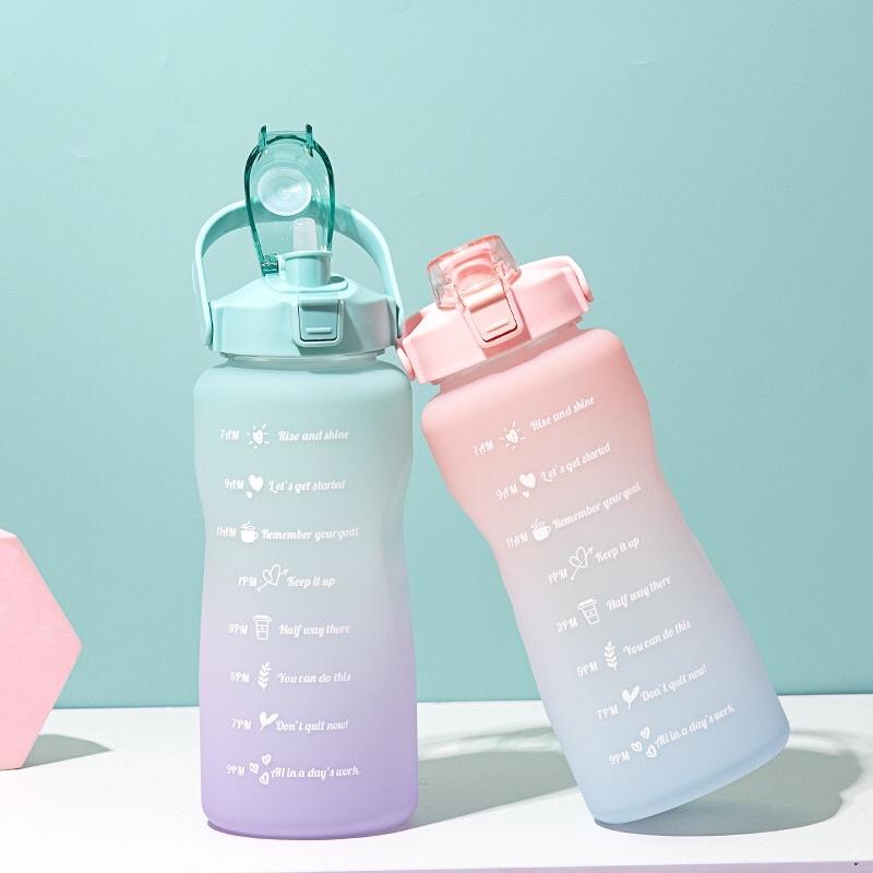 Bình đựng nước 2L dễ thương có chia vạch báo giờ uống nước - Bình nước nhắc nhở uống nước thể thao, detox 2L loại trơn.