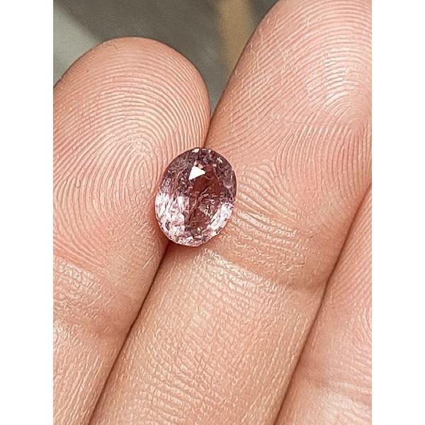 140* HẠT  Spinel  màu h ồng nhạt  (T NHIÊN)