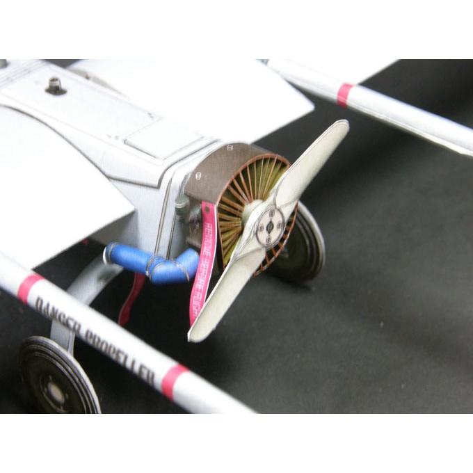 Mô hình giấy UAV RQ-7 Shadow tỉ lệ 1/12