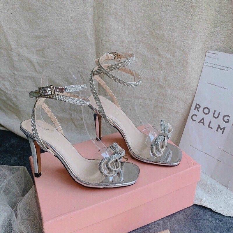 GIÀY SANDAL QUAI BẢN MIKA NƠ ĐÍNH ĐÁ GÓT NHỌN 9p CẢ 1 VÒNG VÀ 2 VÒNG ĐÁ