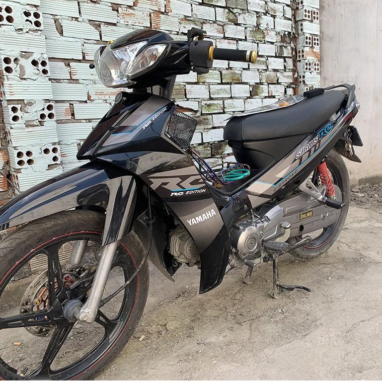 Tem sirius 110 RC xám đen xanh 2017