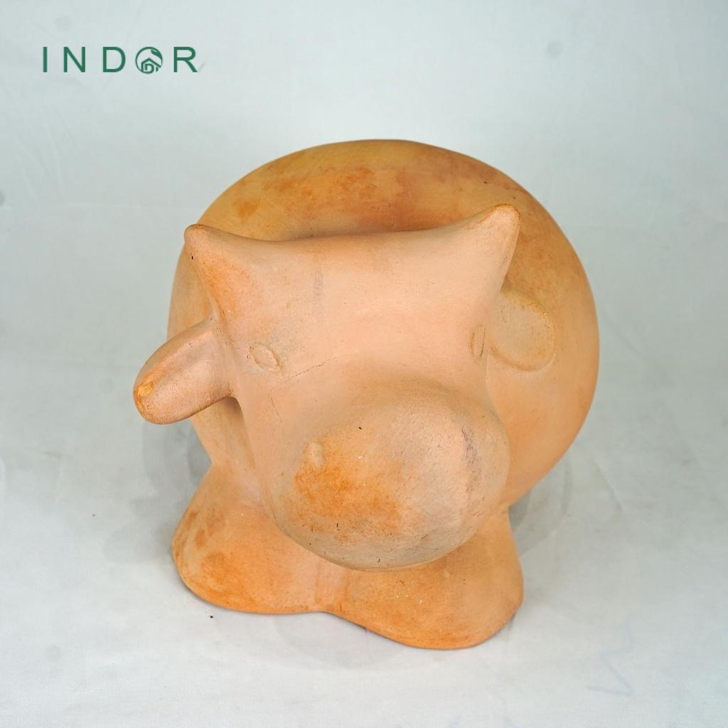 Tượng chú bò nhìn nghiêng chất liệu đất nung terracotta Tượng decor Noel Tượng trang trí nội ngoại thất