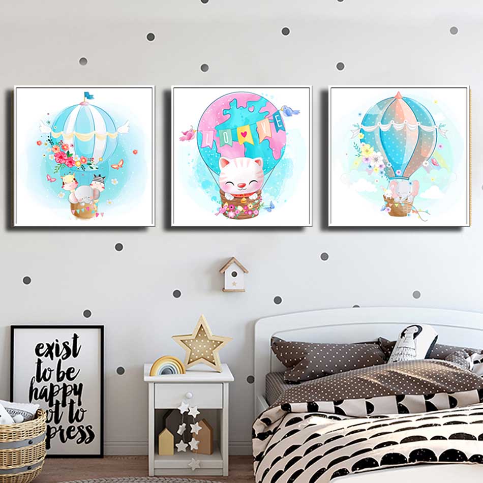 Bộ 3 tranh canvas trang trí phòng trẻ em Mèo con và những người bạn - TTE003