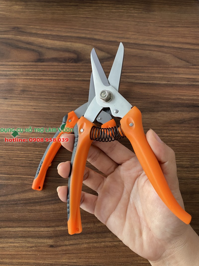 Kéo lưỡi nhọn bấm cành cây kiểng