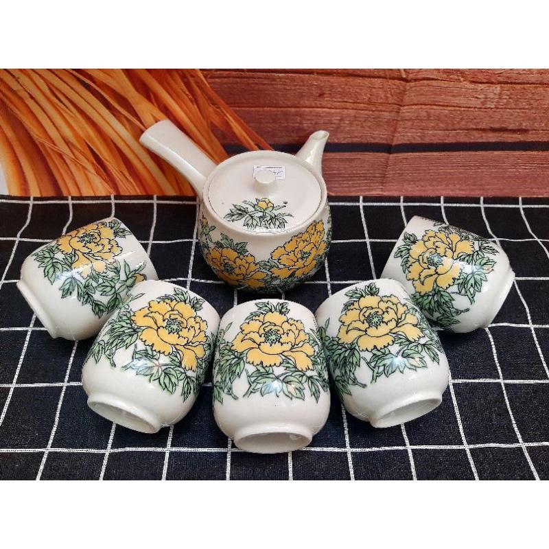 Bộ trà gốm Nhật, hoa văn hoa cúc đẹp