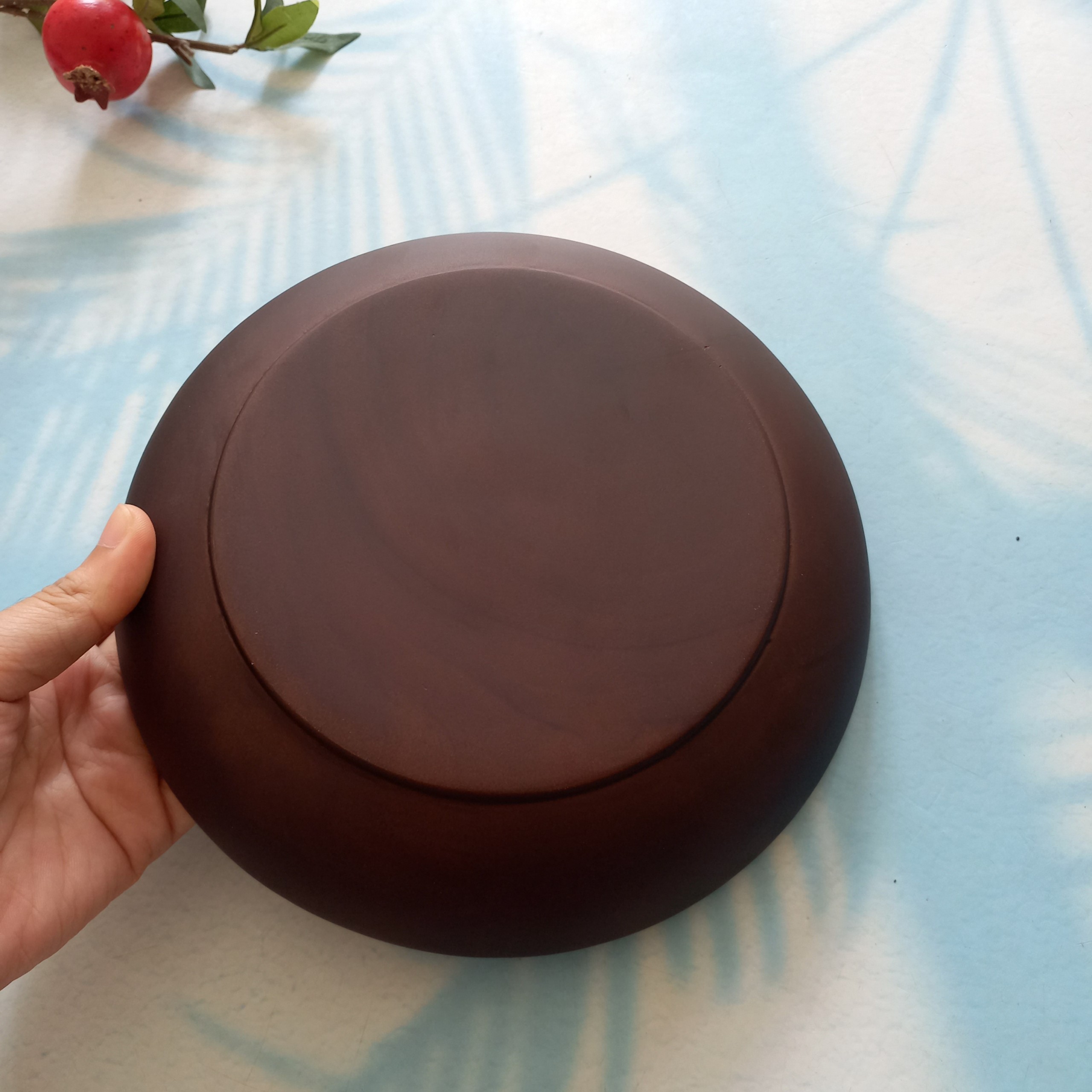 Đĩa Gỗ Keo Tròn Nâu Đen Vitrapro Size Nhỏ 19.5x3cm Đựng Trái Cây, Thức Ăn, Trang Trí