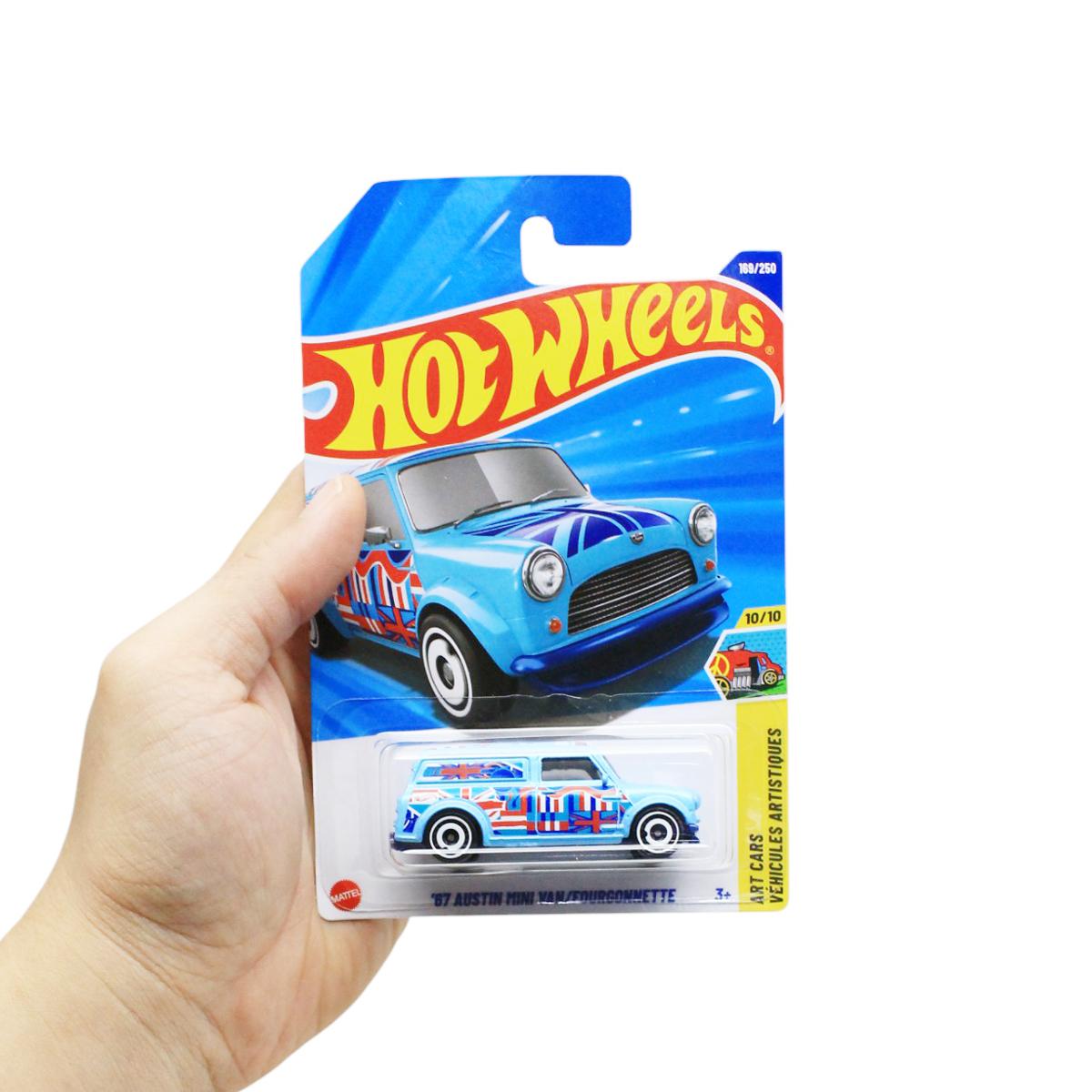 Siêu Xe Hot Wheels C4982 - 169/250 - 67 Austin Mini Van (Mẫu Màu Giao Ngẫu Nhiên)