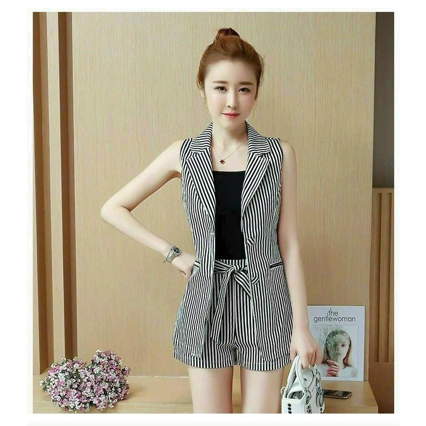 Set Vest Quần Short Áo Vest Sát Nách Kèm Áo Thun Thời Trang