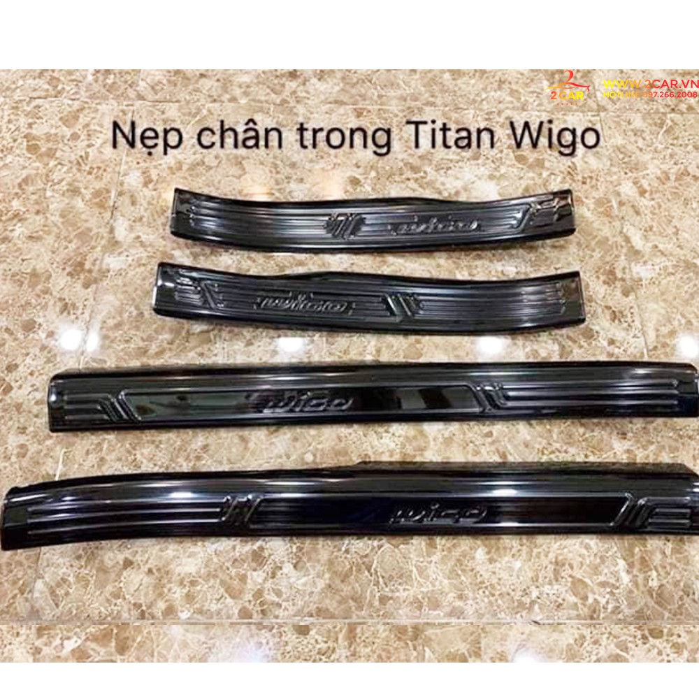 Ốp Bậc Cửa, Nẹp Bước Chân Trong, Ngoài Xe Toyota Wigo 2018-2020, chất liệu Titan