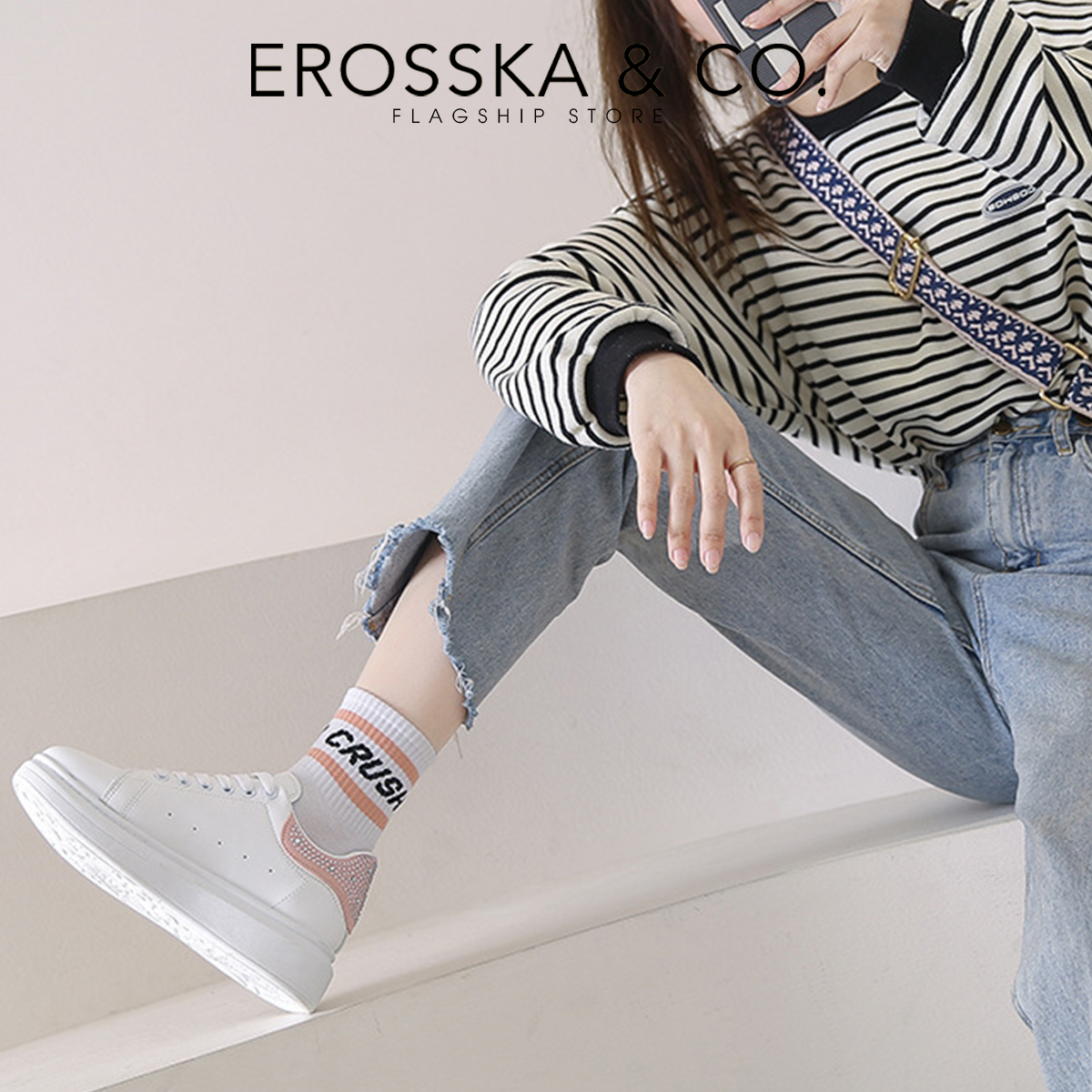 Erosska - Giày sneaker nữ đi học kiểu dáng basic trẻ trung  - GS008