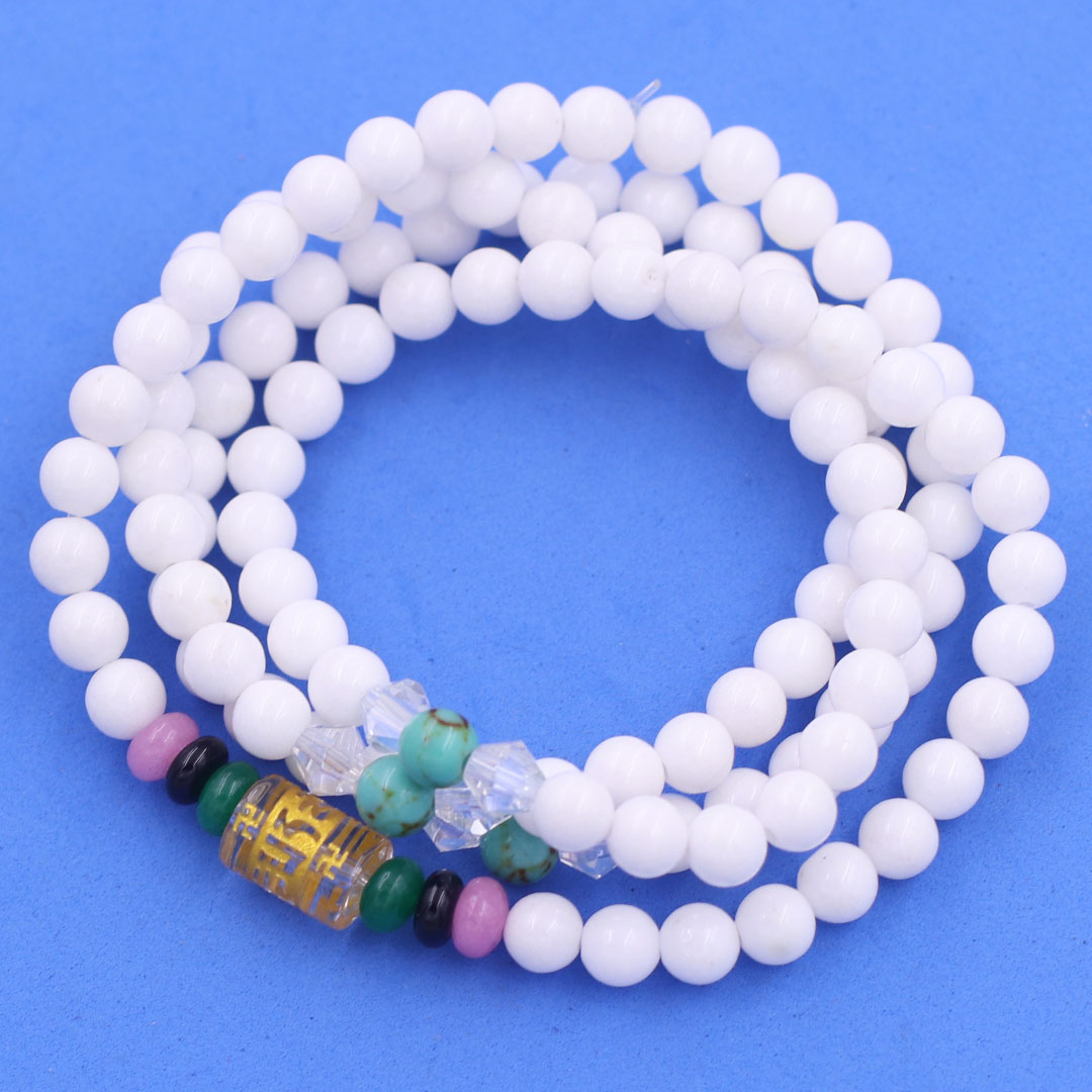 Vòng chuỗi 108 hạt san hô trắng charm lục tự chân ngôn - hạt 8 ly , vòng chuỗi niệm Phật, vòng chuỗi đeo tay