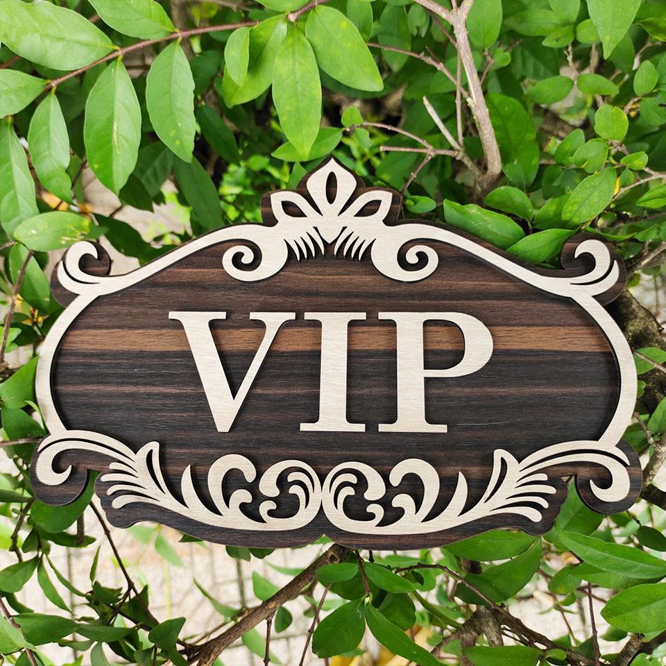 Bảng phòng VIP, số phòng gỗ dán tường bằng keo 2 mặt