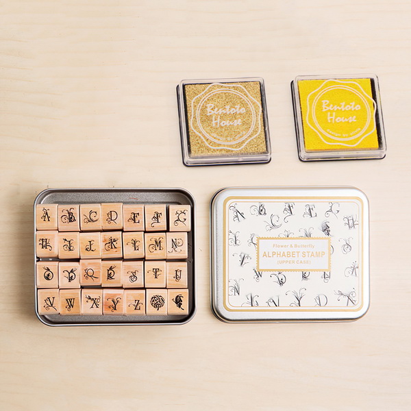 Bộ con dấu Alphabet kèm 2 hộp mưc cho con dấu màu ngẫu nhiên