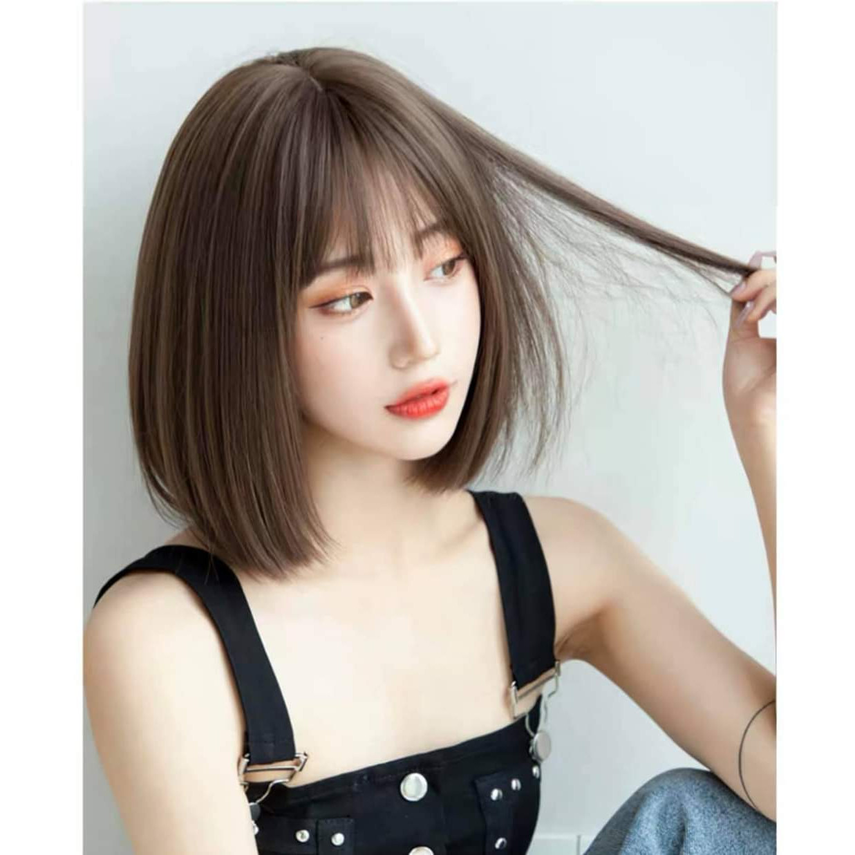 Tóc giả nữ nguyên đầu cup ngắn, tóc vic, tóc giả có rãnh da đầu, tóc giả ngắn , tóc giả bộ cả đầu mái thưa , tóc giả hàn quốc, tóc giả cao cấp