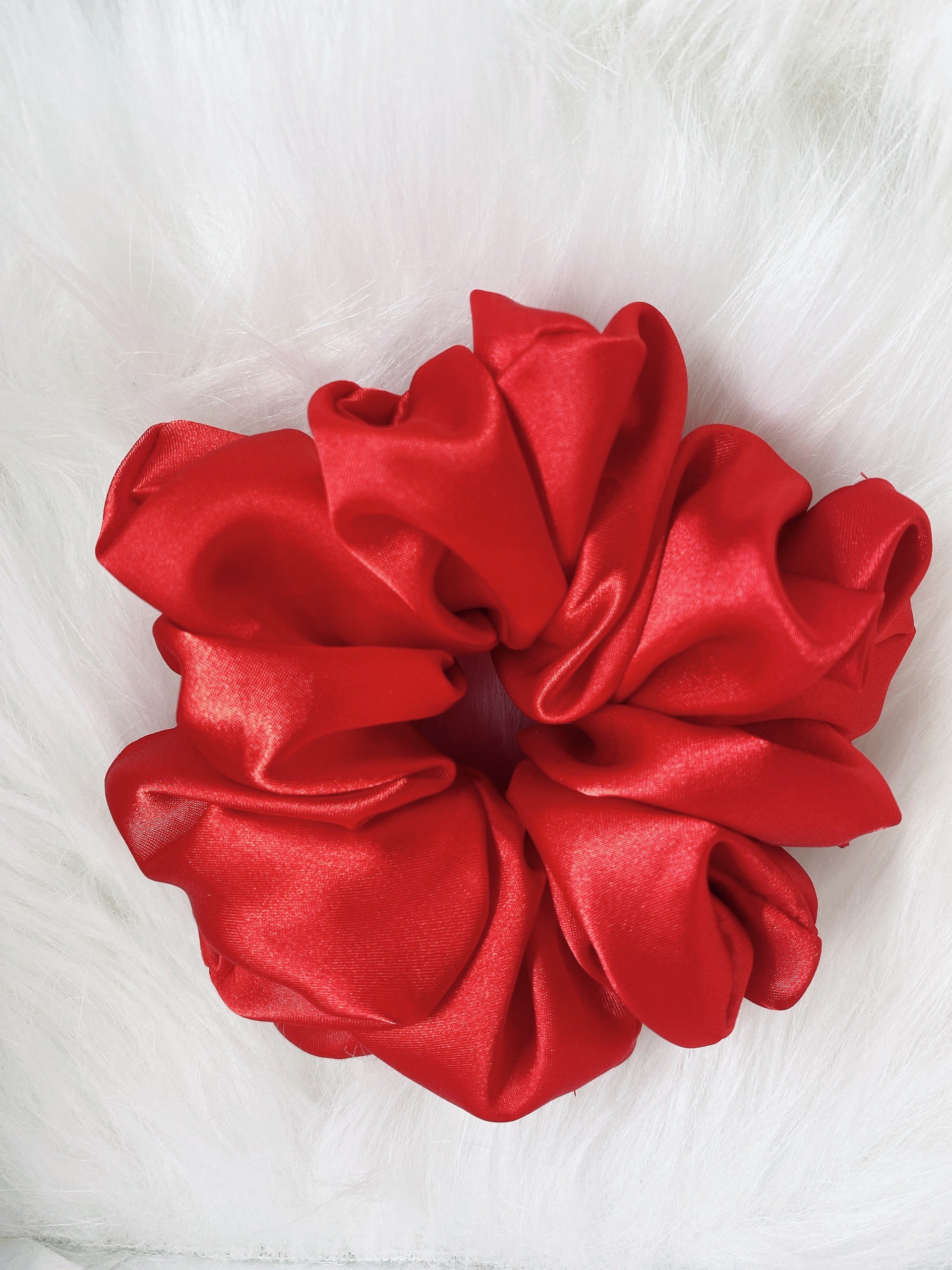 DÂY CỘT TÓC SCRUNCHIES PHI LỤA SANG TRỌNG