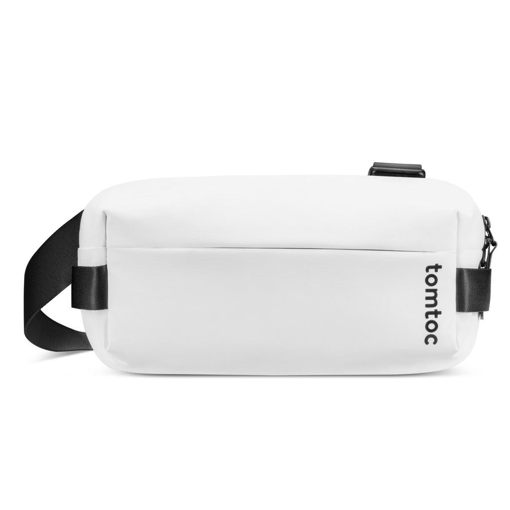 Túi đeo chéo TOMTOC Lightweight Sling Bag lưu trữ đa năng dẫn đầu thời trang mà còn mang đến một cách thuận tiện Hàng Chính Hãng