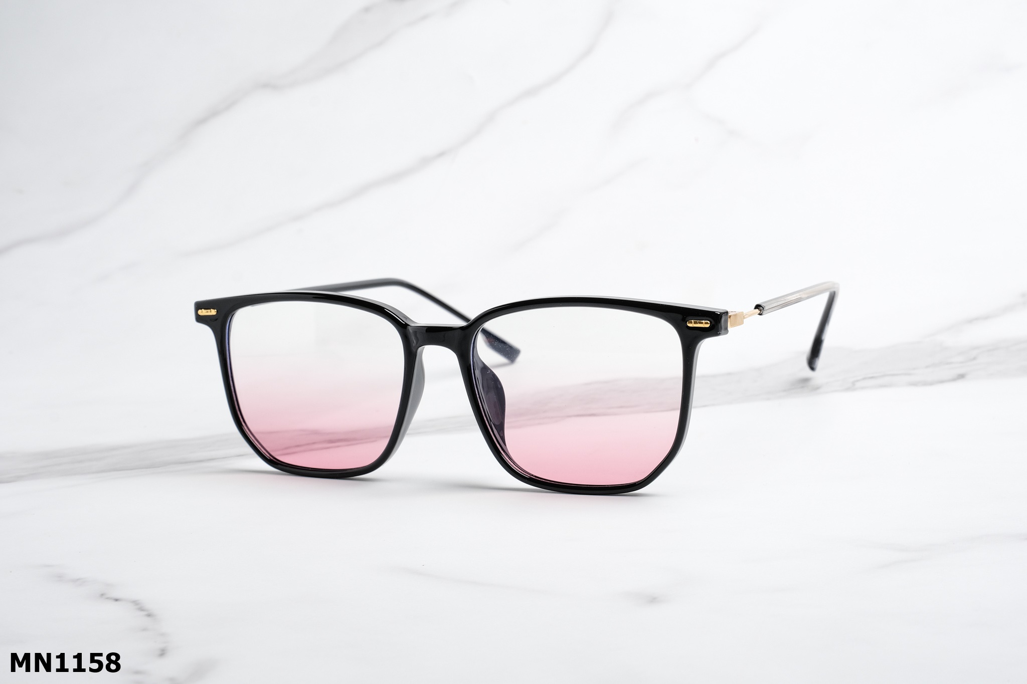 Kính Mát Nhựa Unisex MN1158