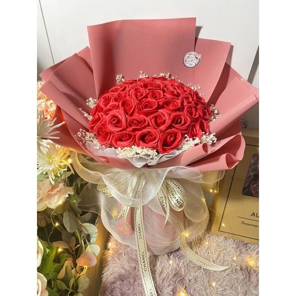 Bó hoa sáp mix bi khô 50 bông, giấy gói không nhăn
