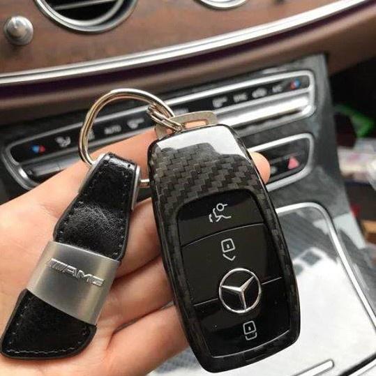 Ốp Chìa Khóa cho Mercedes Benz Carbon 100% Newstyle Màu Đen + Đỏ