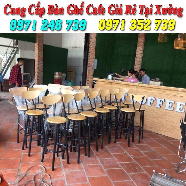 Bàn ghế cafe chân cao