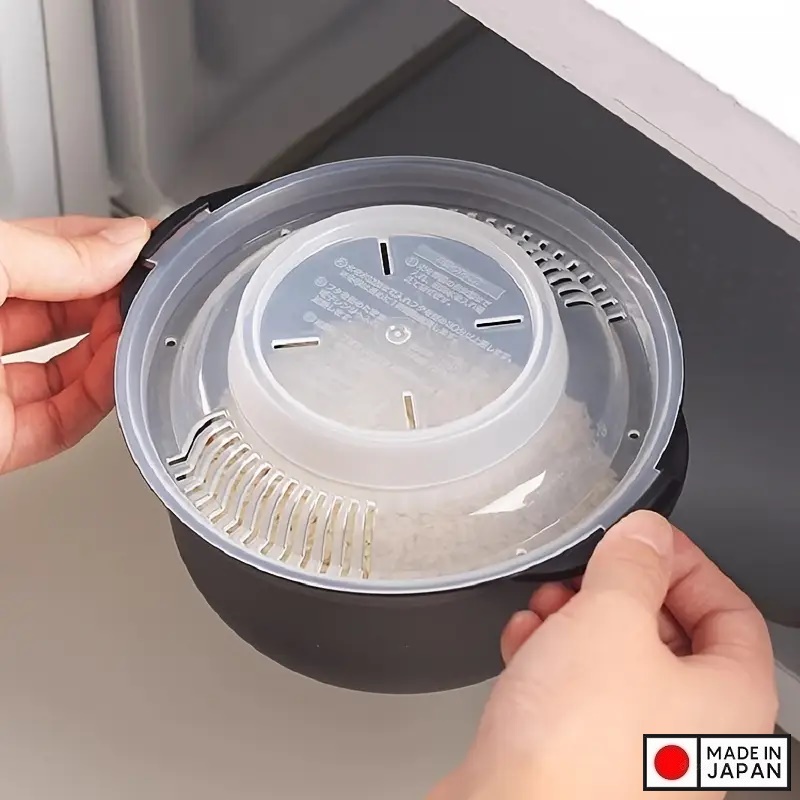 Hộp nấu cơm trong lò vi sóng Sanada 860ml - Made in Japan