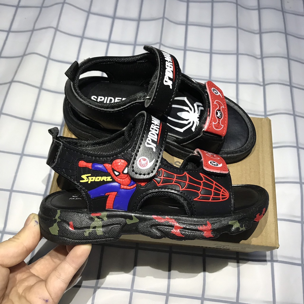 Sandal cho bé trai, giày đi học cho bé sandal siêu nhân nhện Spider man đẹp thời trang quai dán cho bé đi học siêu hot