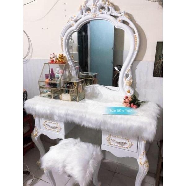 THẢM LÔNG TRẢI BÀN TRANG ĐIỂM MÀU TRẮNG LÔNG DÀI SIZE LẺ