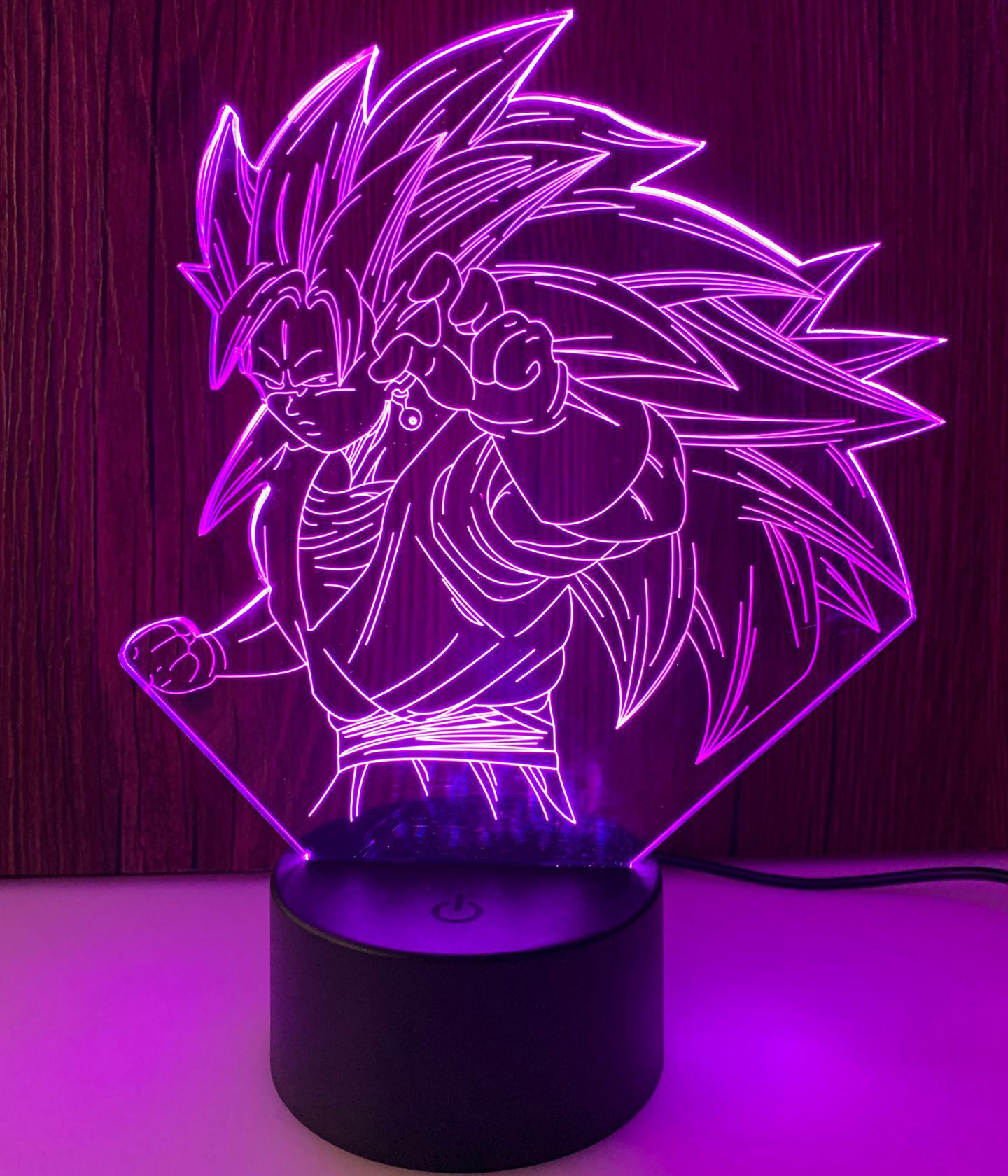 Đèn ngủ 3D songoku cảm ứng