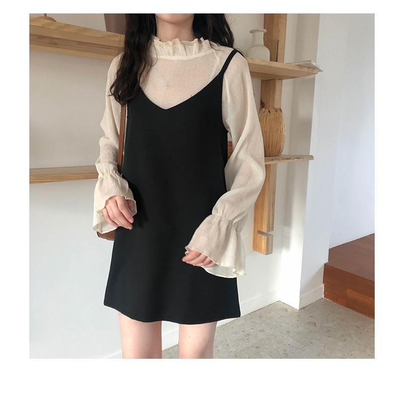 Set áo kem + váy đen