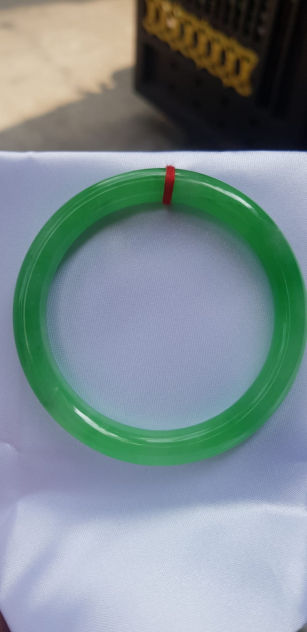 Vòng tay nữ đá cẩm thạch Lý Sịn A 55mm x cọng 8mm Màu Xanh lý tươi bóng đều đẹp Nữ 54kg - 63kg đeo mệnh Mộc mệnh Hỏa mệnh Thủy ạ