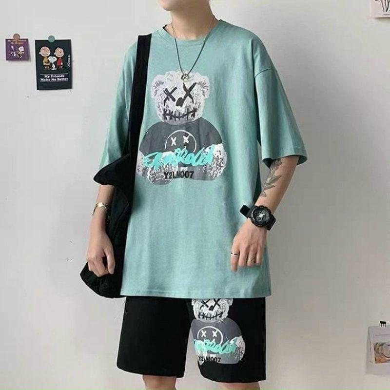 Set Bộ Mặc Nhà Nam Nữ Couple In Hoạt Hình HOT RẺ ĐẸP Bộ Đồ Thun Gấu - Quần shrot Đùi Áo Thun Tay Lỡ Unisex Suit