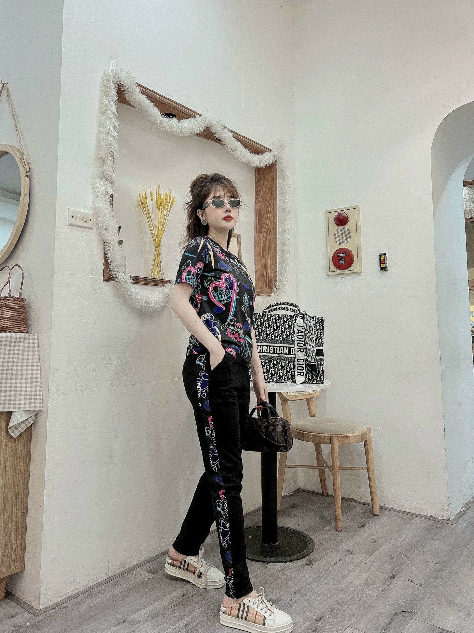Bộ thun cotton lạnh họa tiết in 3D Tim kí tự
