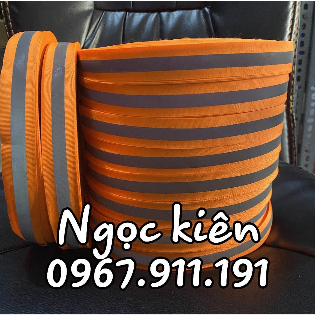 VẢI DẠ CÓ PHẢN QUANG SỌC XÁM BẢN 2,5 CM DÀI 100 MÉT